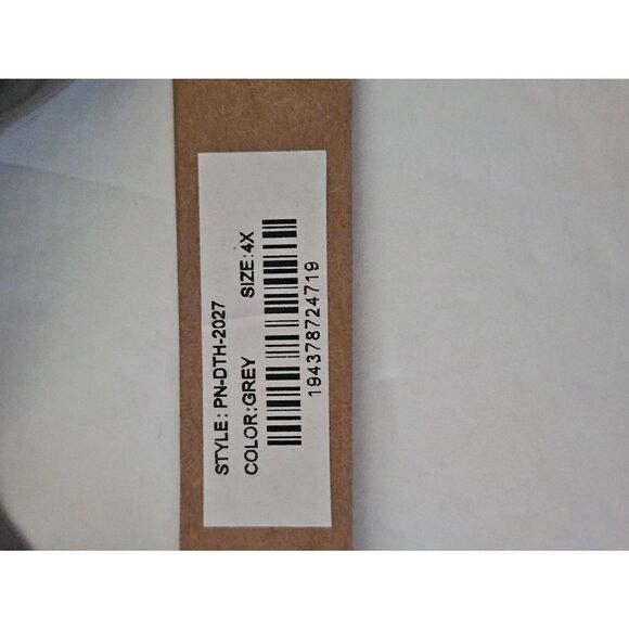 Skims thong panty Nwt - Picture 5 of 9